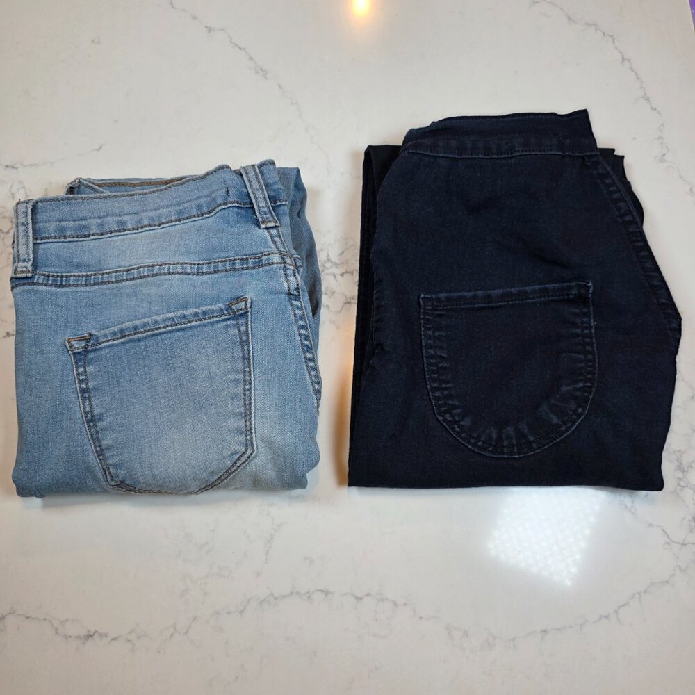 Fashion Nova Jeans | Size 9 | 2‑Pack Light Distressed & Dark Wash Denim